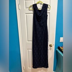 Connected formal long dress sz 8 dark blue lace sparkles sleeveless